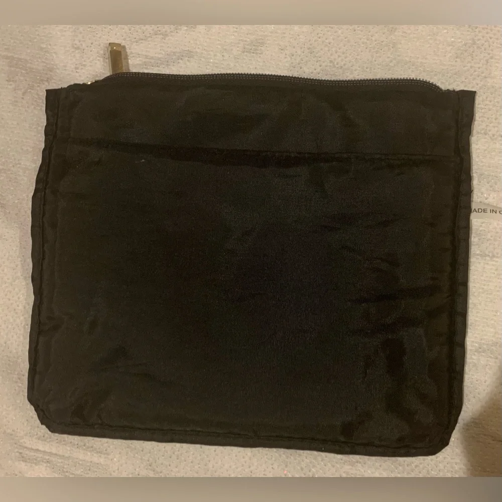 KESTREL Black Sequin Sparkling Make up bag NWOT